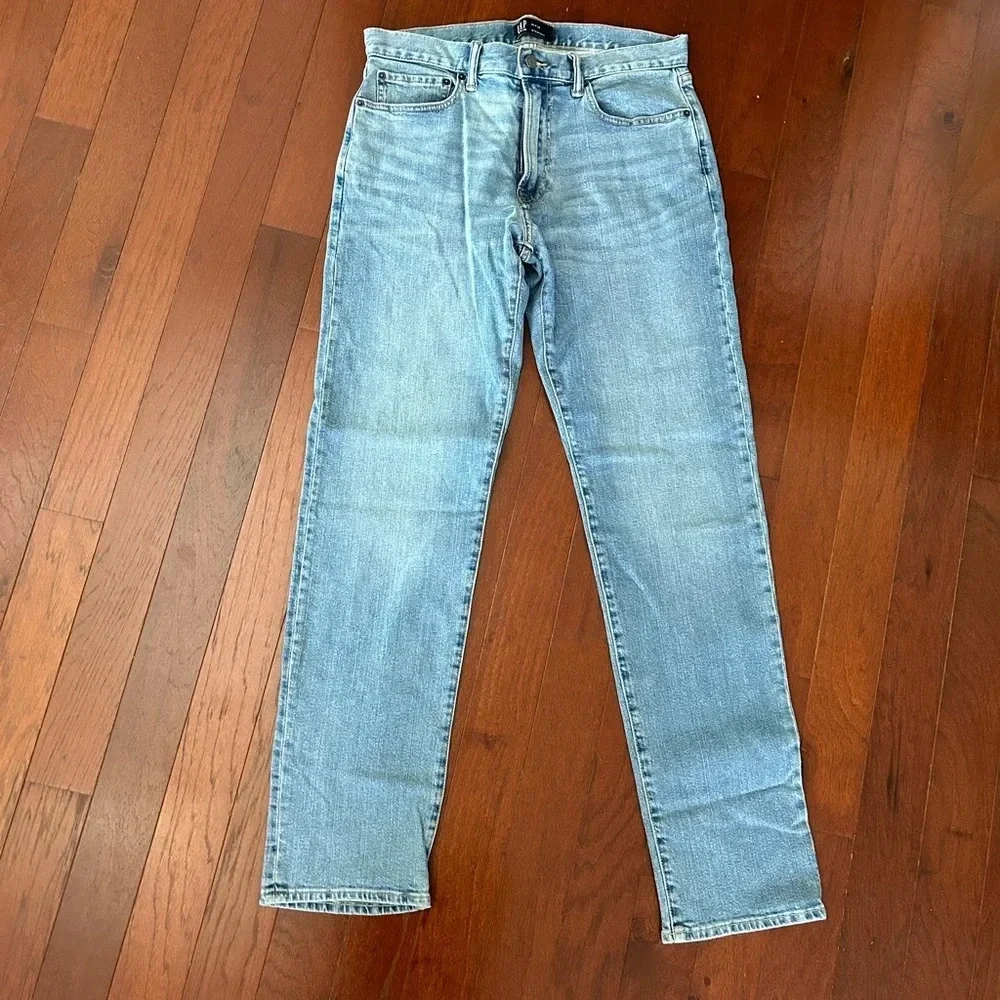 New Gap Classic Straight Jeans 32x34
